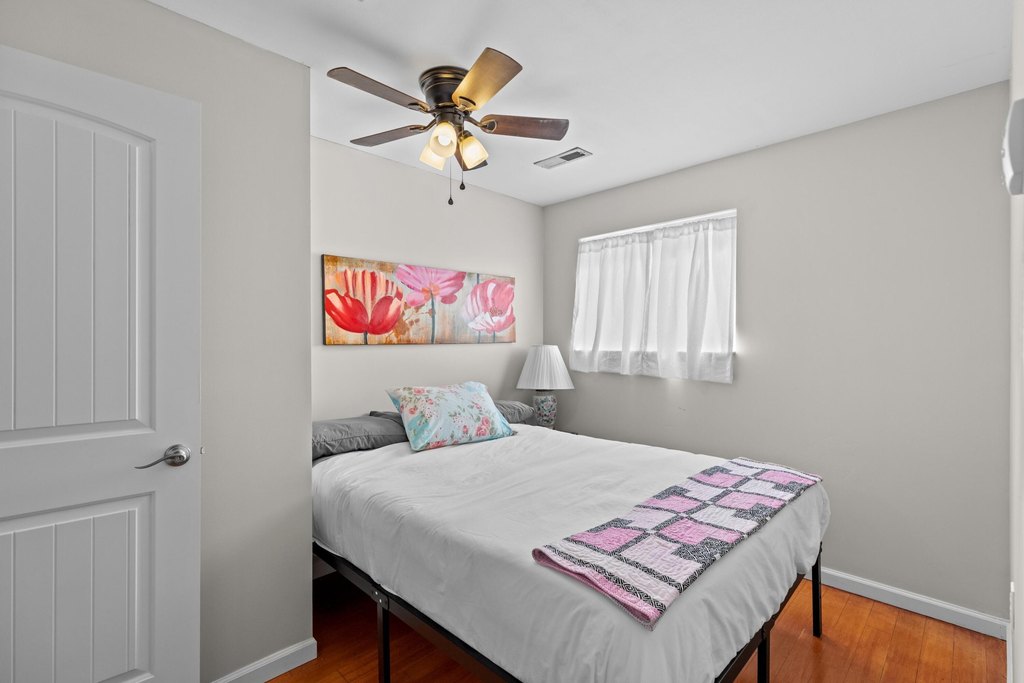 Russellville, Tennessee, 37860, United States, 5 Bedrooms Bedrooms, ,5.5 BathroomsBathrooms,Residential,Forsale,2002622