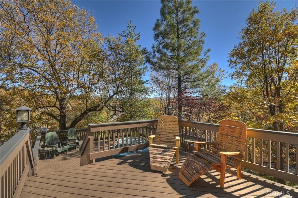 Lake Arrowhead, California, 92352, United States, 4 Bedrooms Bedrooms, ,3 BathroomsBathrooms,Residential,Forsale,2000288