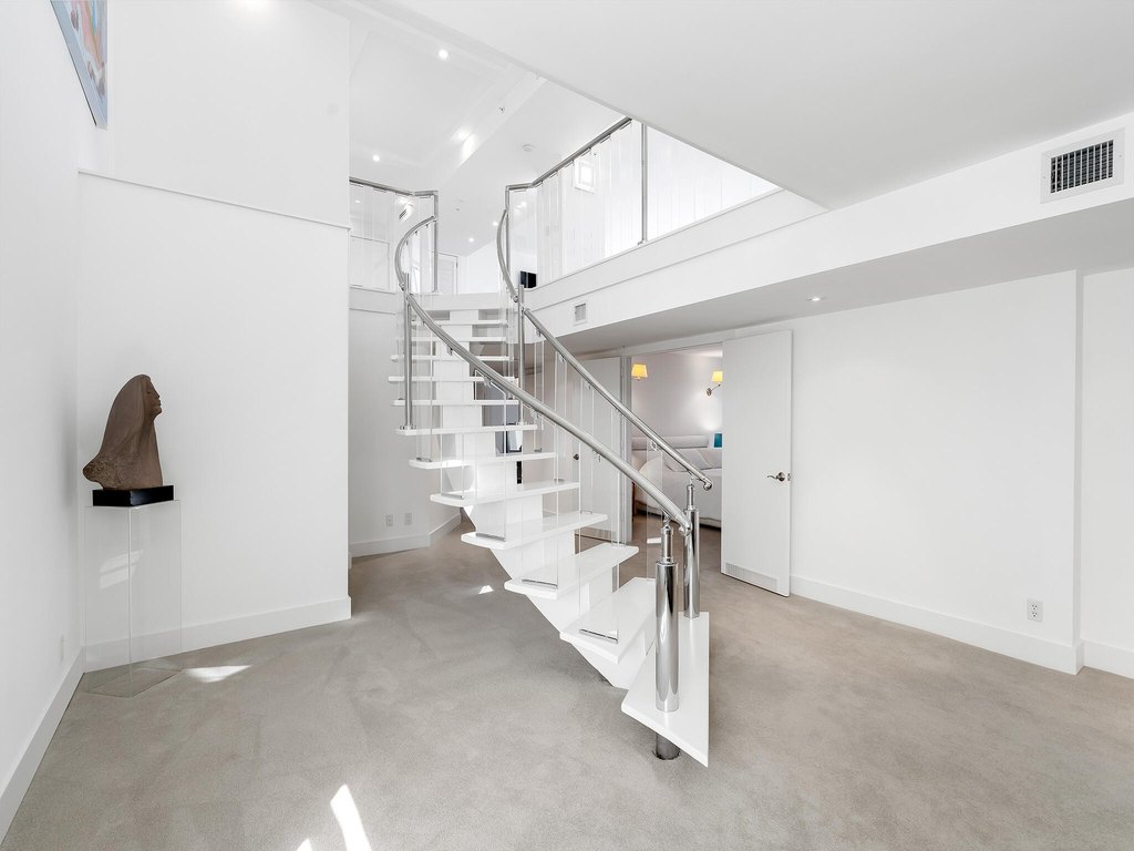 Highland Beach, Florida, 33487, United States, 3 Bedrooms Bedrooms, ,3.5 BathroomsBathrooms,Residential,Forsale,1996347