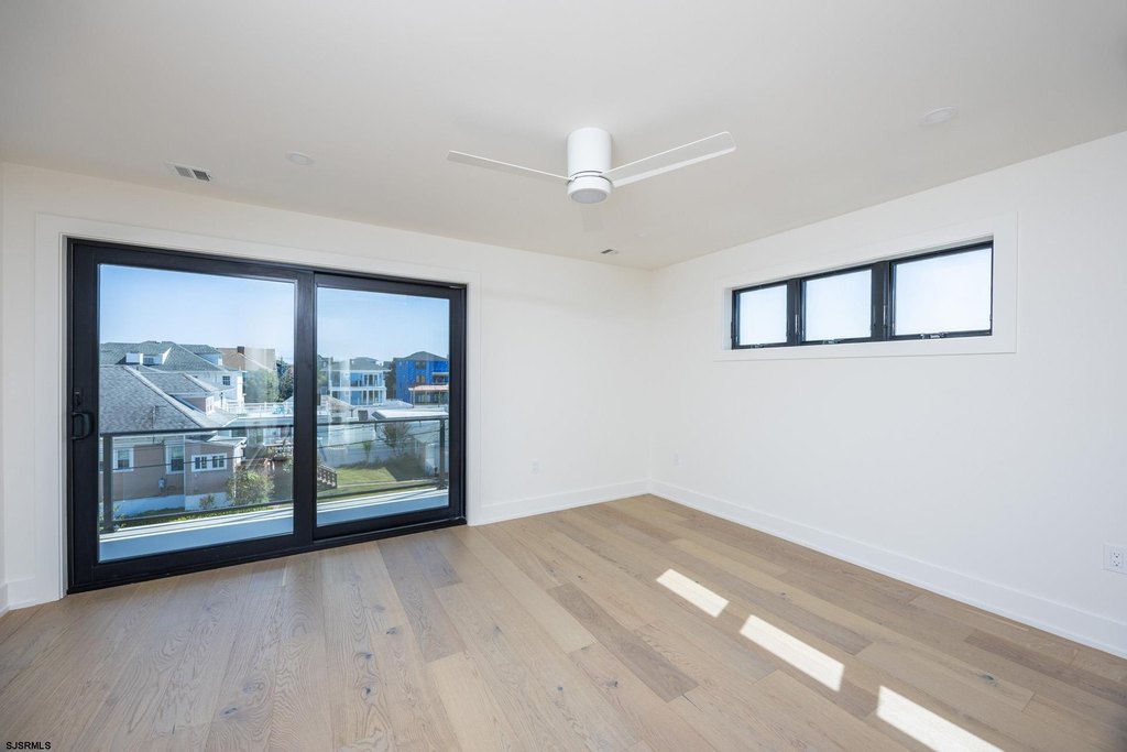 Ventnor, New Jersey, 08406, United States, 6 Bedrooms Bedrooms, ,6 BathroomsBathrooms,Residential,Forsale,2004612