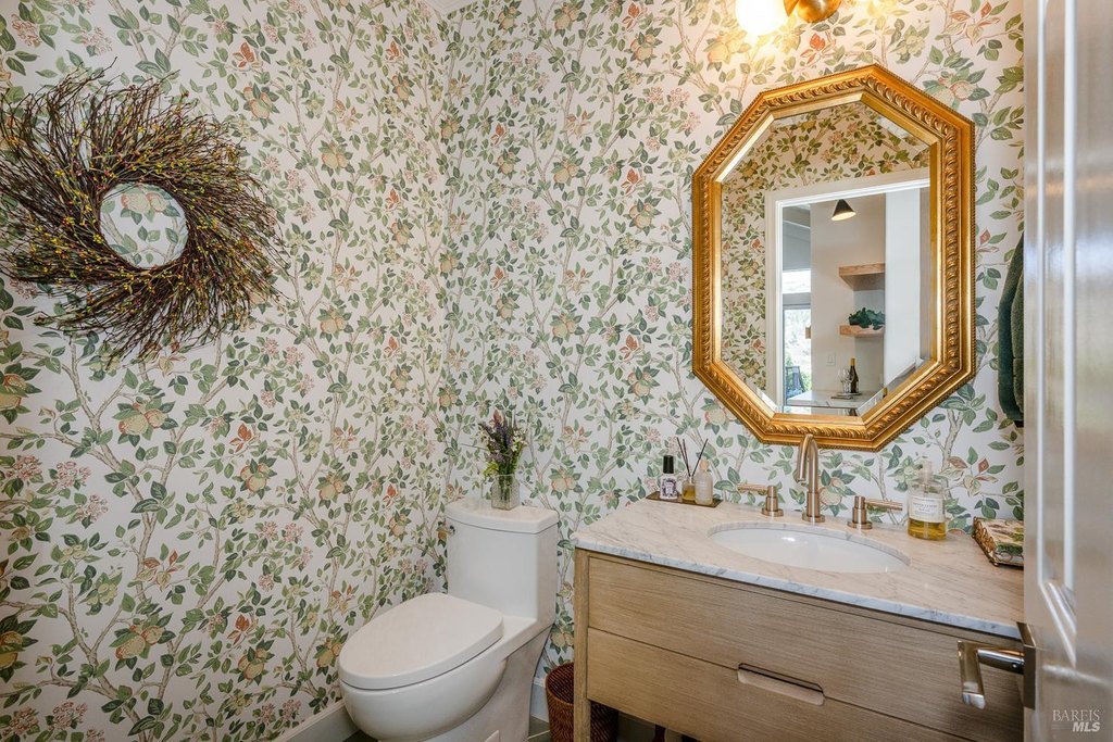 Santa Rosa, California, 95409, United States, 3 Bedrooms Bedrooms, ,2.5 BathroomsBathrooms,Residential,Forsale,1999277