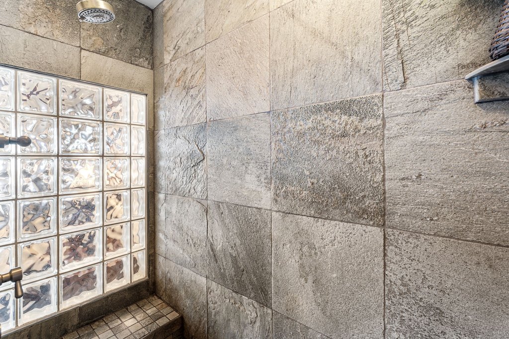 Kailua-Kona, Hawaii, 96740, United States, 4 Bedrooms Bedrooms, ,3 BathroomsBathrooms,Residential,Forsale,2004394