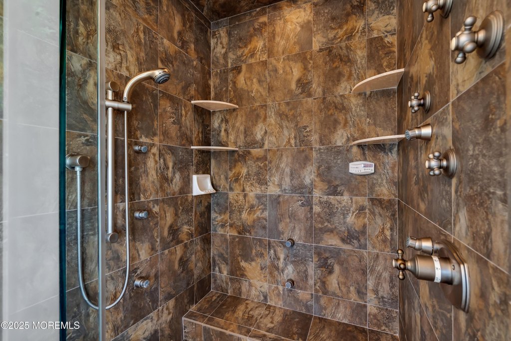 Seaside Park, New Jersey, 08752, United States, 6 Bedrooms Bedrooms, ,4 BathroomsBathrooms,Residential,Forsale,2004477