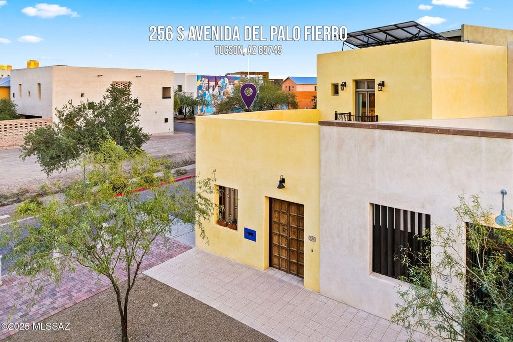 Tucson, Arizona, 85745, United States, 2 Bedrooms Bedrooms, ,2 BathroomsBathrooms,Residential,Forsale,2004419