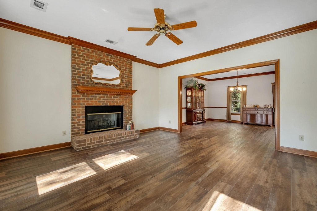 Tallahassee, Florida, 32312, United States, 3 Bedrooms Bedrooms, ,2.5 BathroomsBathrooms,Residential,Forsale,2004637