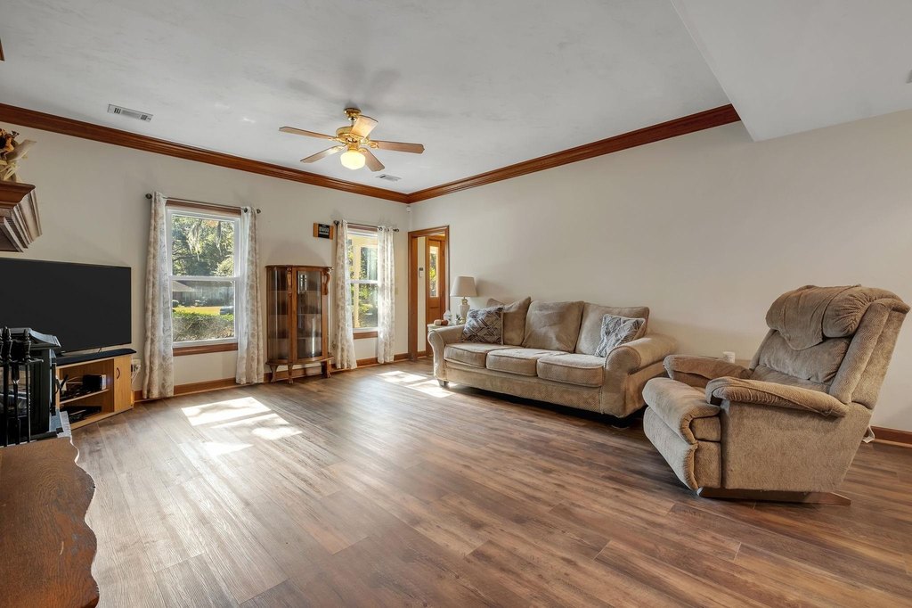 Tallahassee, Florida, 32312, United States, 3 Bedrooms Bedrooms, ,2.5 BathroomsBathrooms,Residential,Forsale,2004637