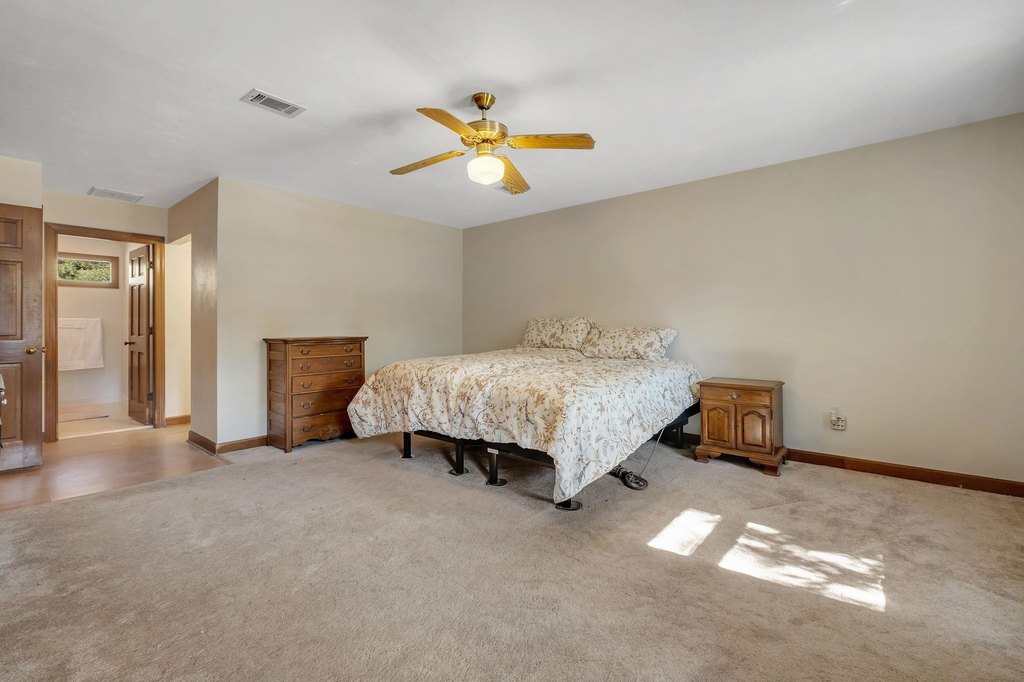 Tallahassee, Florida, 32312, United States, 3 Bedrooms Bedrooms, ,2.5 BathroomsBathrooms,Residential,Forsale,2004637