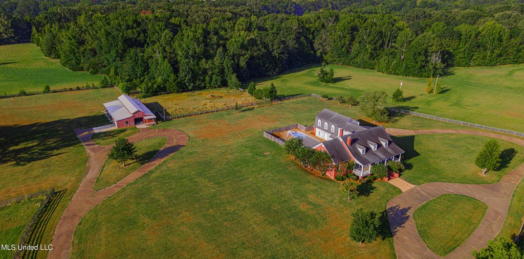 Flora, Mississippi, 39071, United States, 4 Bedrooms Bedrooms, ,4.5 BathroomsBathrooms,Residential,Forsale,1908058