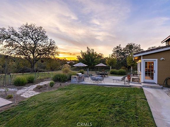 Paso Robles, California, 93446, United States, 4 Bedrooms Bedrooms, ,4 BathroomsBathrooms,Residential,Forsale,2009042