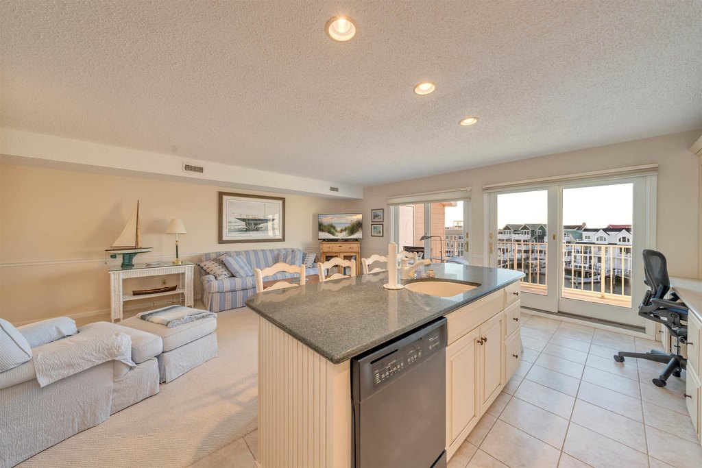 Cape May, New Jersey, 08204, United States, 2 Bedrooms Bedrooms, ,2 BathroomsBathrooms,Residential,Forsale,2004601