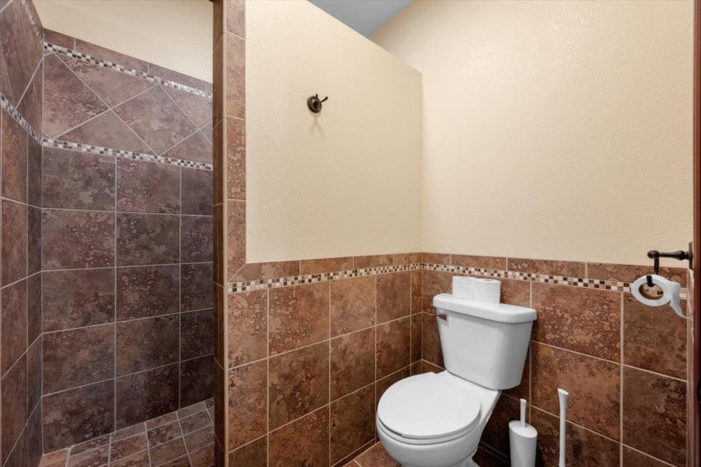 Lead, South Dakota, 57754, United States, 4 Bedrooms Bedrooms, ,3.5 BathroomsBathrooms,Residential,Forsale,2004330