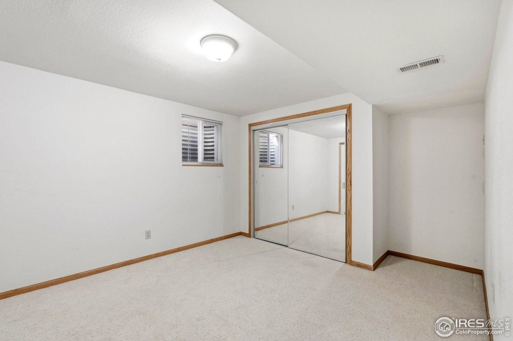 Loveland, Colorado, 80538, United States, 5 Bedrooms Bedrooms, ,2 BathroomsBathrooms,Residential,Forsale,2004289