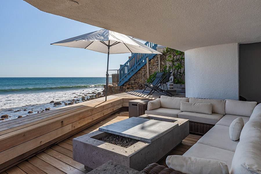 Malibu, California, 90265, United States, 3 Bedrooms Bedrooms, ,5 BathroomsBathrooms,Residential,Forsale,2001448