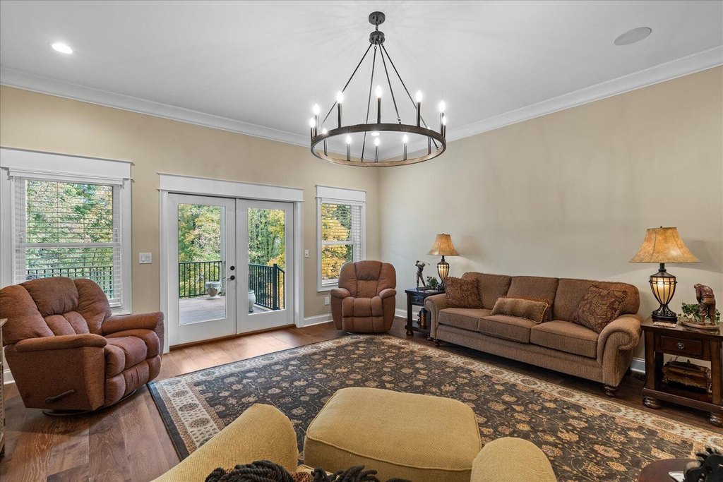 Chattanooga, Tennessee, 37419, United States, 4 Bedrooms Bedrooms, ,3.5 BathroomsBathrooms,Residential,Forsale,2009595