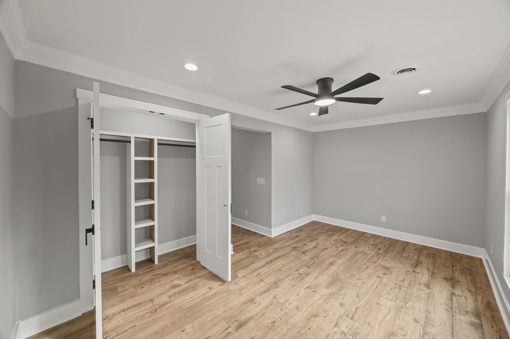 Byrdstown, Tennessee, 38549, United States, 5 Bedrooms Bedrooms, ,4.5 BathroomsBathrooms,Residential,Forsale,1996615