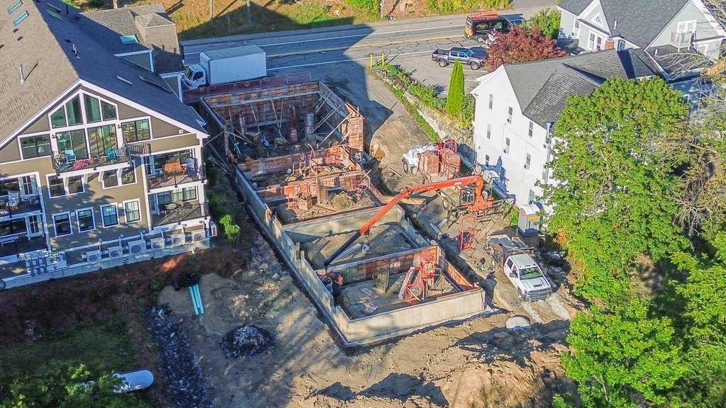 York, Maine, 03909, United States, 3 Bedrooms Bedrooms, ,2.5 BathroomsBathrooms,Residential,Forsale,2004709