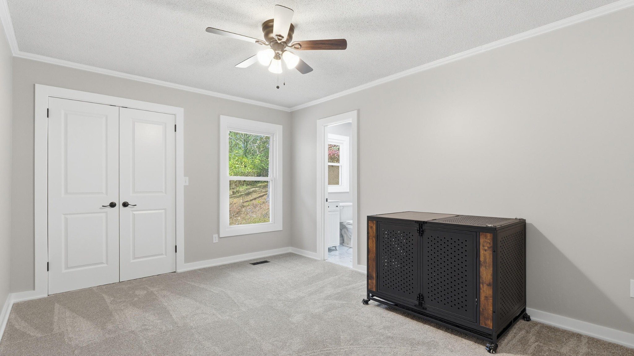 Chattanooga, Tennessee, 37416, United States, 6 Bedrooms Bedrooms, ,4 BathroomsBathrooms,Residential,Forsale,2004678