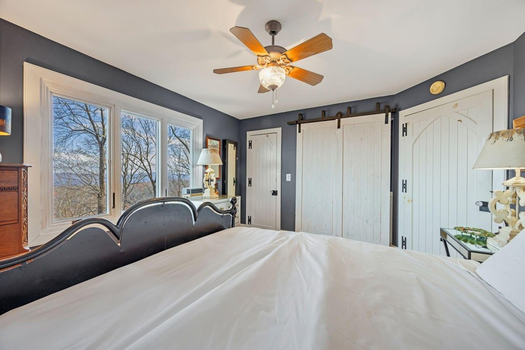 Rising Fawn, Georgia, 30738, United States, 2 Bedrooms Bedrooms, ,2 BathroomsBathrooms,Residential,Forsale,2004662