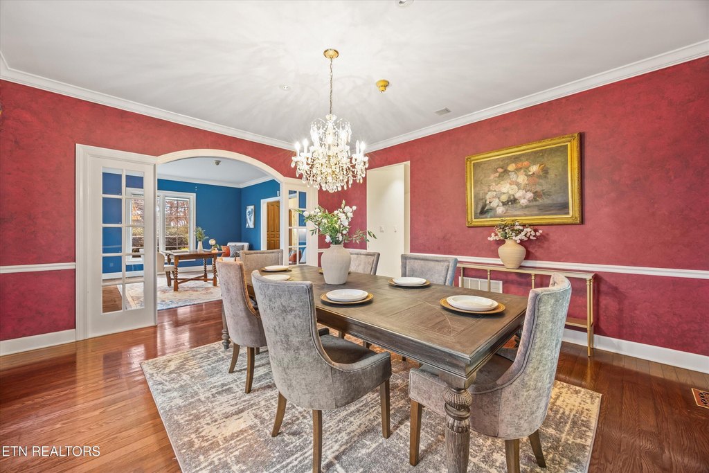 Maryville, Tennessee, 37803, United States, 5 Bedrooms Bedrooms, ,5.5 BathroomsBathrooms,Residential,Forsale,1999469