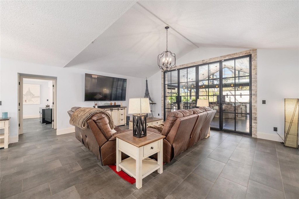 HOWEY IN THE HILLS, Florida, 34737, United States, 3 Bedrooms Bedrooms, ,3.5 BathroomsBathrooms,Residential,Forsale,2004586