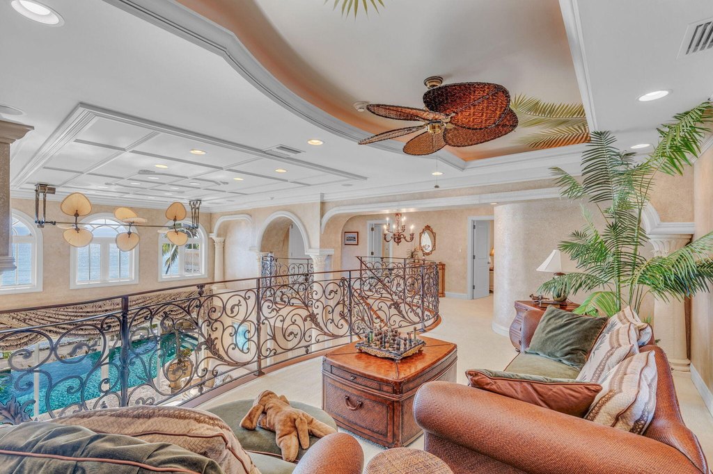 Key Colony, Florida, 33051, United States, 4 Bedrooms Bedrooms, ,5 BathroomsBathrooms,Residential,Forsale,2011629