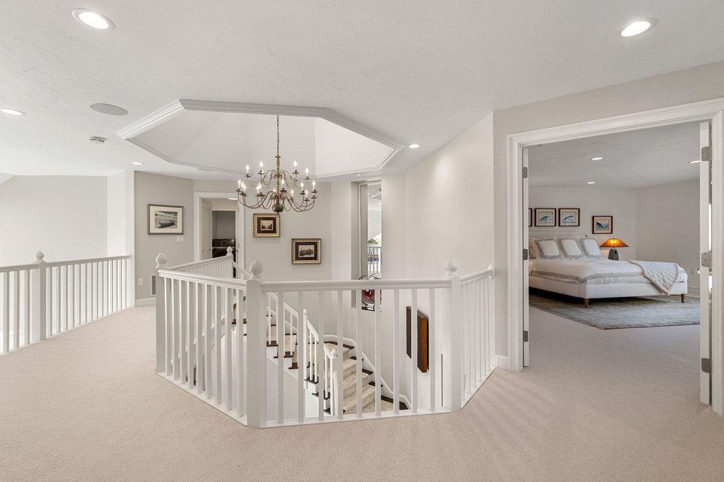 New Castle, New Hampshire, 03854, United States, 3 Bedrooms Bedrooms, ,3.5 BathroomsBathrooms,Residential,Forsale,2004717