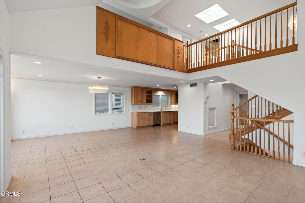 Oxnard, California, 93035, United States, 4 Bedrooms Bedrooms, ,3.5 BathroomsBathrooms,Residential,Forsale,2004312