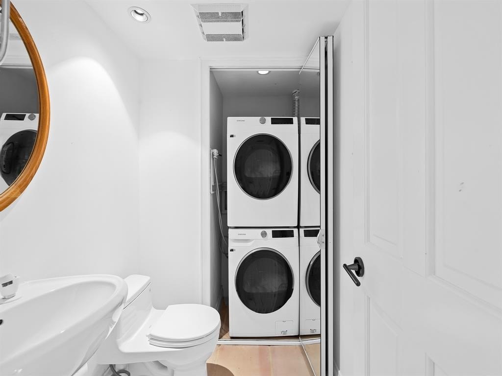 Fort Lauderdale, Florida, 33308, United States, 3 Bedrooms Bedrooms, ,2.5 BathroomsBathrooms,Residential,Forsale,2004488