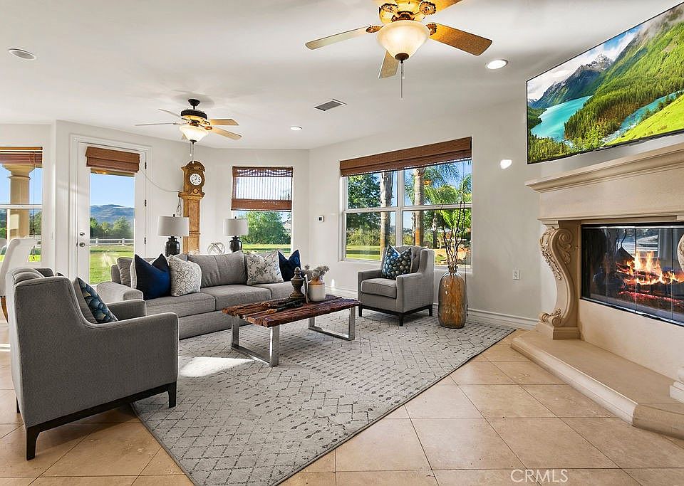 Murrieta, California, 92562, United States, 5 Bedrooms Bedrooms, ,5 BathroomsBathrooms,Residential,Forsale,2004225