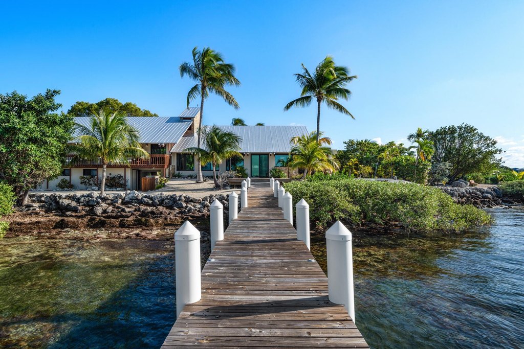 Marathon, Florida, 33050, United States, 3 Bedrooms Bedrooms, ,3 BathroomsBathrooms,Residential,Forsale,2011130