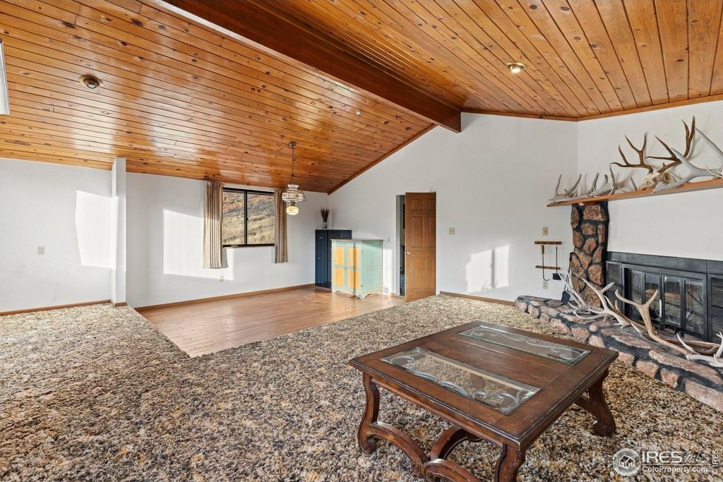 Loveland, Colorado, 80537, United States, 4 Bedrooms Bedrooms, ,3 BathroomsBathrooms,Residential,Forsale,2004282