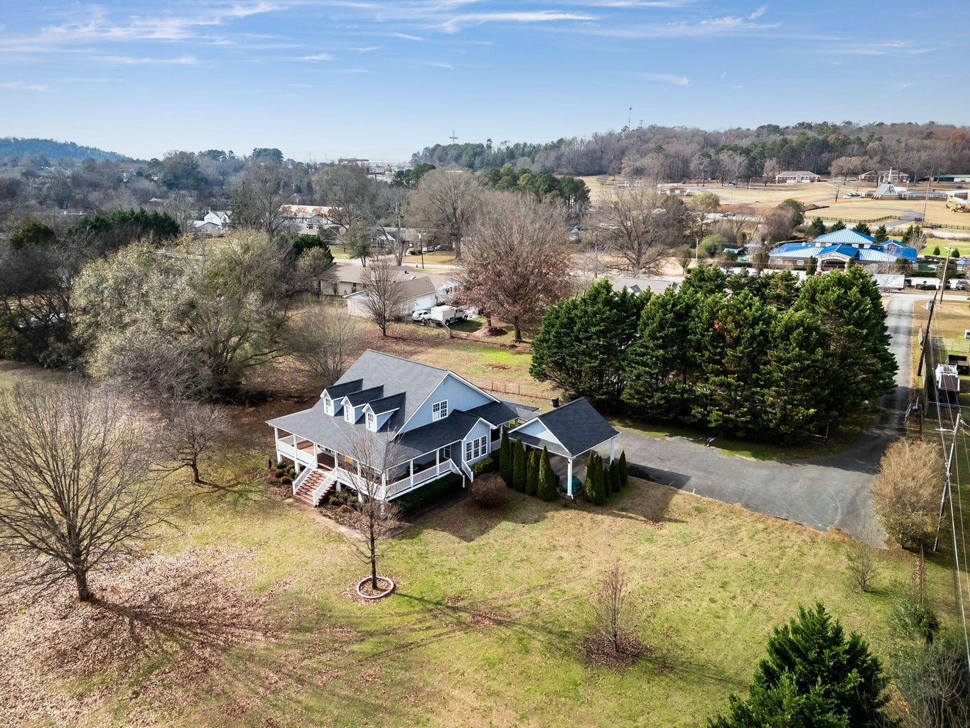 Chattanooga, Tennessee, 37421, United States, 5 Bedrooms Bedrooms, ,2 BathroomsBathrooms,Residential,Forsale,2004667