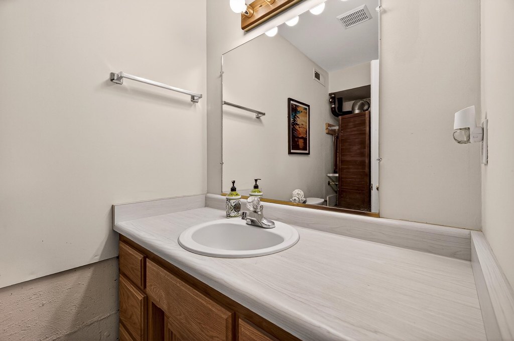 Lake Almanor, California, 96137, United States, 3 Bedrooms Bedrooms, ,2.5 BathroomsBathrooms,Residential,Forsale,2012842