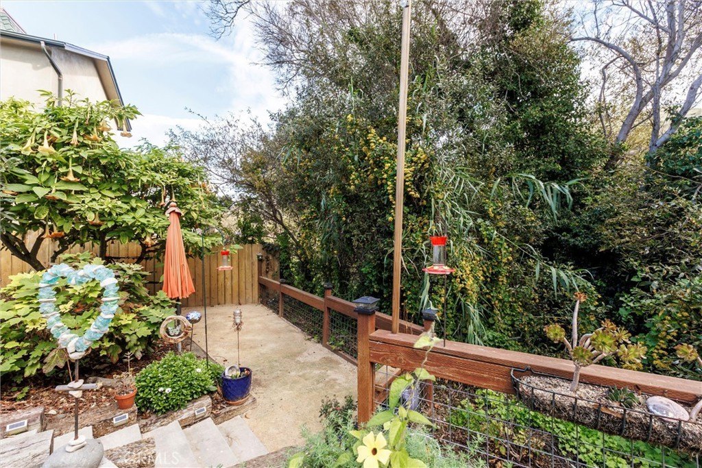 Cayucos, California, 93430, United States, 2 Bedrooms Bedrooms, ,2 BathroomsBathrooms,Residential,Forsale,2004822