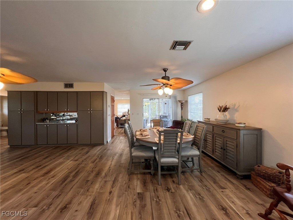 Sanibel, Florida, 33957, United States, 4 Bedrooms Bedrooms, ,2.5 BathroomsBathrooms,Residential,Forsale,2004809