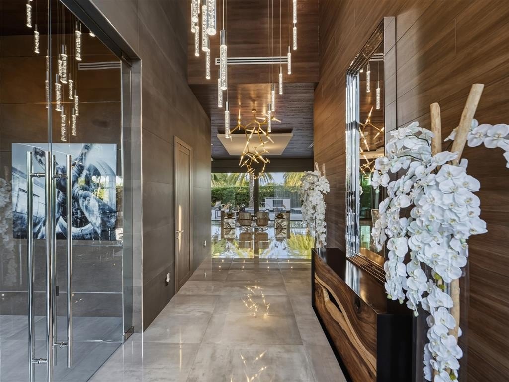 Fort Lauderdale, Florida, 33308, United States, 5 Bedrooms Bedrooms, ,6.5 BathroomsBathrooms,Residential,Forsale,2004491