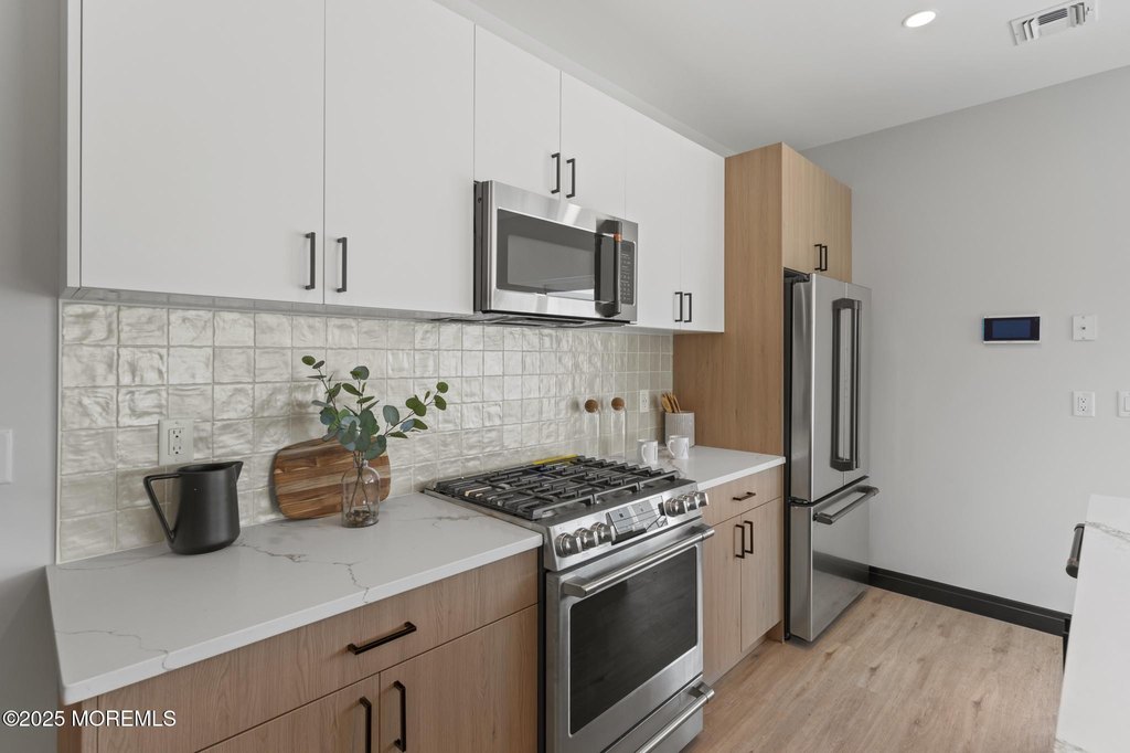 Seaside Heights, New Jersey, 08751, United States, 3 Bedrooms Bedrooms, ,2.5 BathroomsBathrooms,Residential,Forsale,2004844