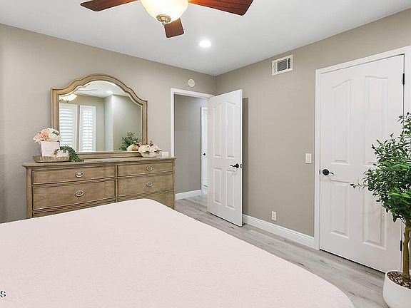 Camarillo, California, 93012, United States, 3 Bedrooms Bedrooms, ,3 BathroomsBathrooms,Residential,Forsale,2004528