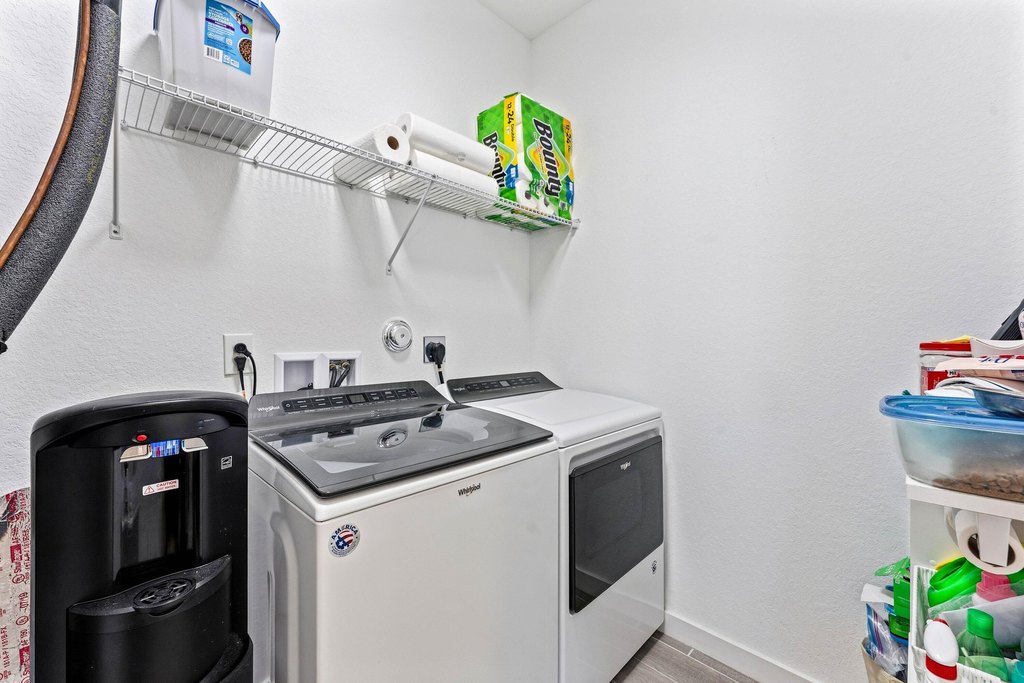 Hobe Sound, Florida, 33455, United States, 4 Bedrooms Bedrooms, ,2 BathroomsBathrooms,Residential,Forsale,2004649