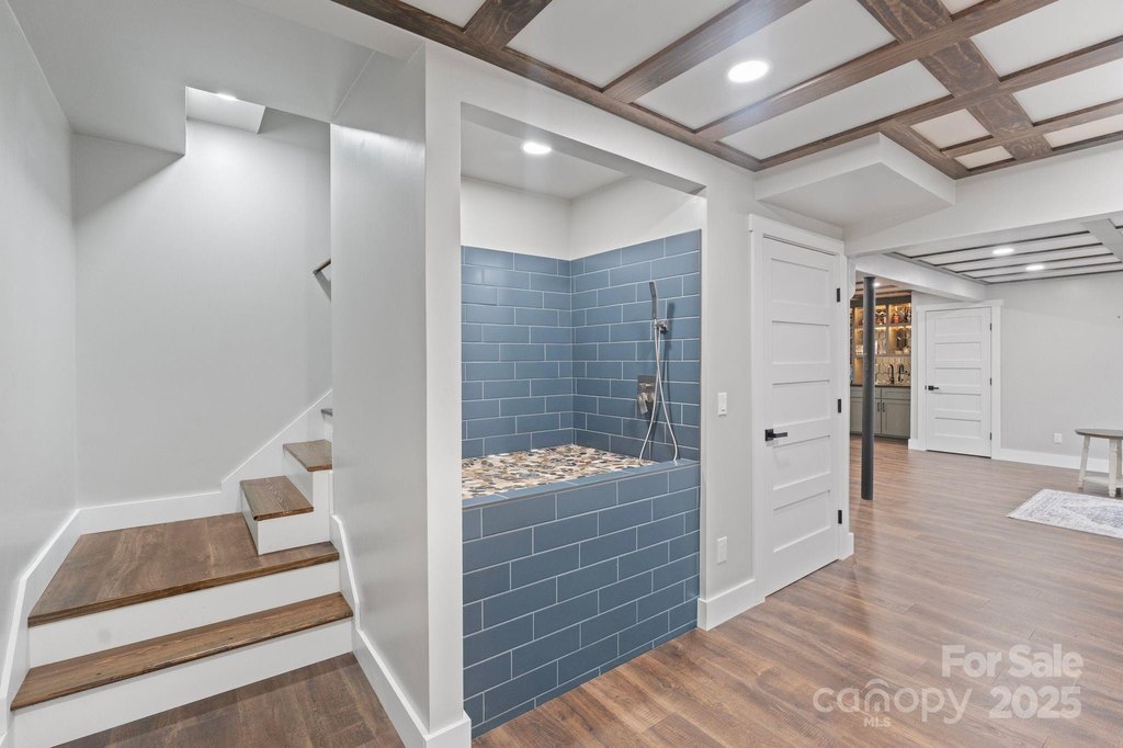 Granite Falls, North Carolina, 28630, United States, 4 Bedrooms Bedrooms, ,3.5 BathroomsBathrooms,Residential,Forsale,2007716