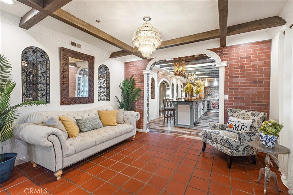 San Bernardino, California, 92405, United States, 4 Bedrooms Bedrooms, ,2 BathroomsBathrooms,Residential,Forsale,2007705