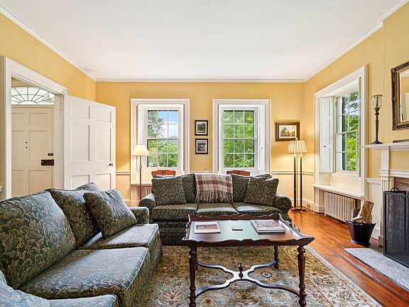 Orford, New Hampshire, 03777, United States, 6 Bedrooms Bedrooms, ,4 BathroomsBathrooms,Residential,Forsale,2004855