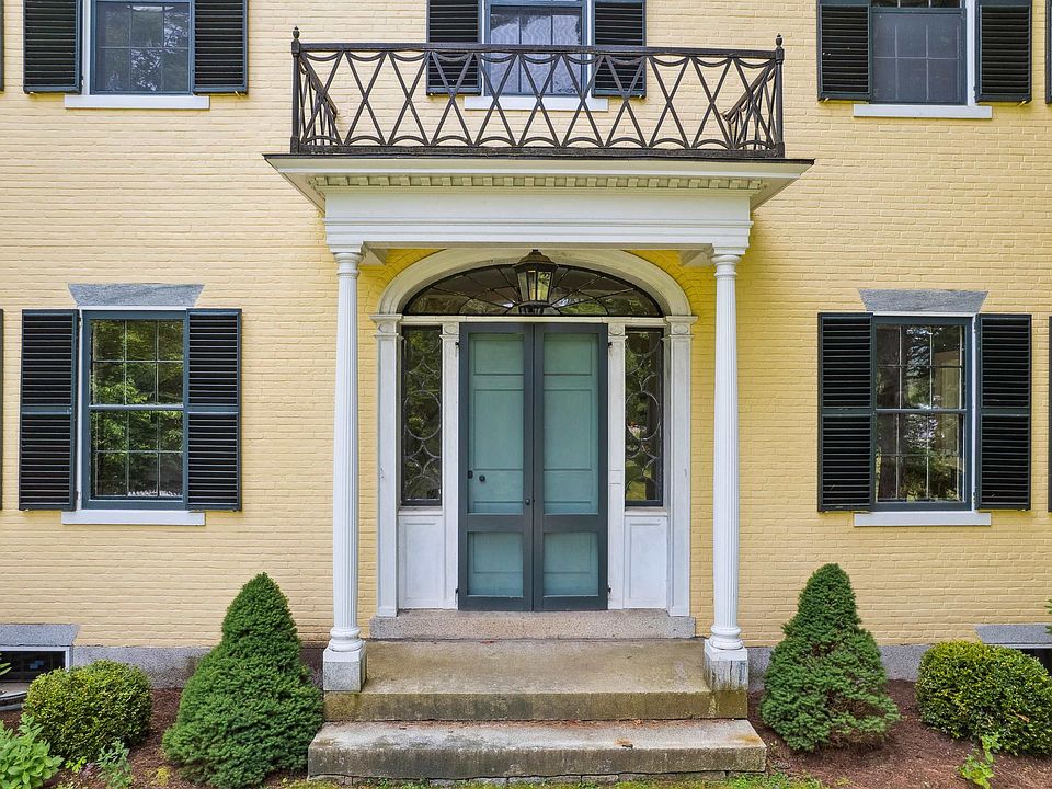 Orford, New Hampshire, 03777, United States, 6 Bedrooms Bedrooms, ,4 BathroomsBathrooms,Residential,Forsale,2004855