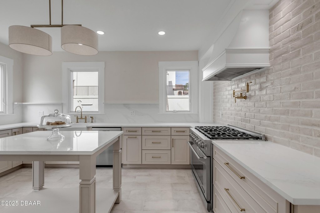 New Smyrna Beach, Florida, 32168, United States, 4 Bedrooms Bedrooms, ,2.5 BathroomsBathrooms,Residential,Forsale,2007411