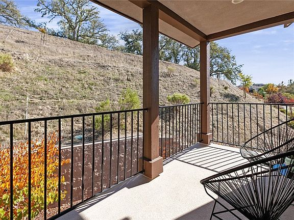 Atascadero, California, 93422, United States, 3 Bedrooms Bedrooms, ,3 BathroomsBathrooms,Residential,Forsale,2004830