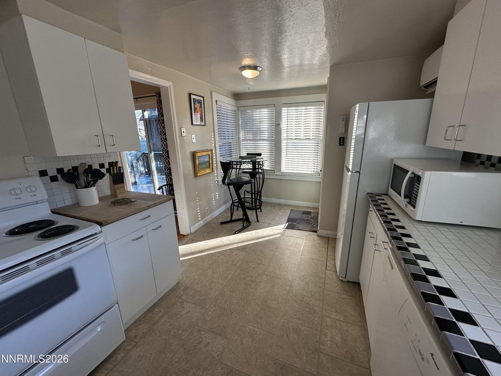 Reno, Nevada, 89509, United States, 3 Bedrooms Bedrooms, ,2 BathroomsBathrooms,Residential,Forsale,2012833