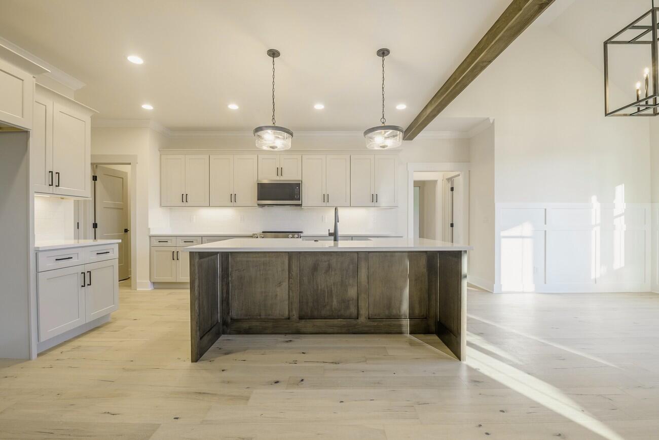 Rossville, Georgia, 30741, United States, 3 Bedrooms Bedrooms, ,2 BathroomsBathrooms,Residential,Forsale,2009577