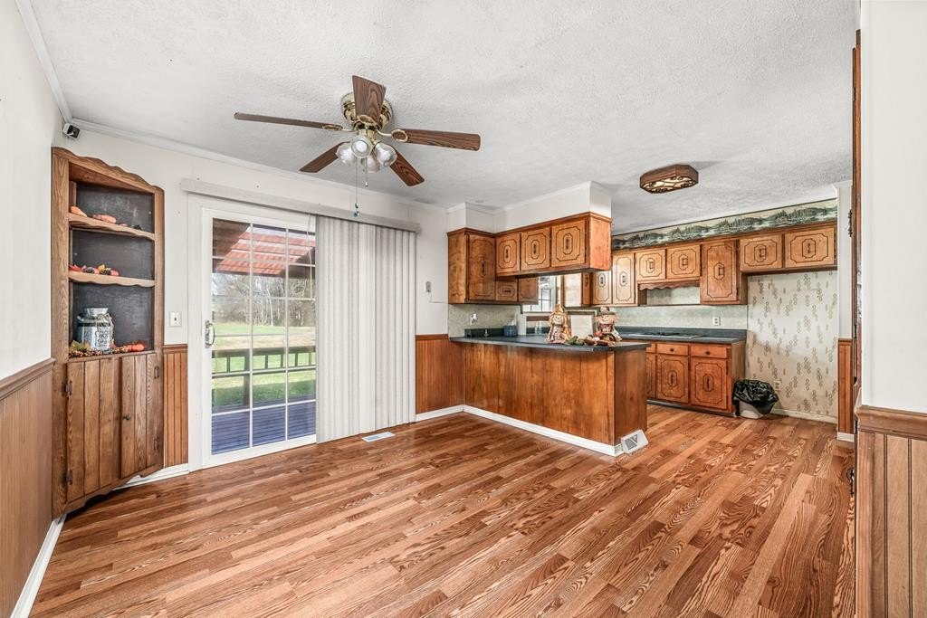 Monroe, Tennessee, 38573, United States, 3 Bedrooms Bedrooms, ,1.5 BathroomsBathrooms,Residential,Forsale,2010937