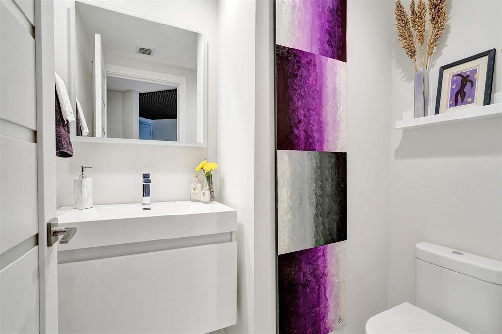 Fort Lauderdale, Florida, 33304, United States, 3 Bedrooms Bedrooms, ,3.5 BathroomsBathrooms,Residential,Forsale,2011620