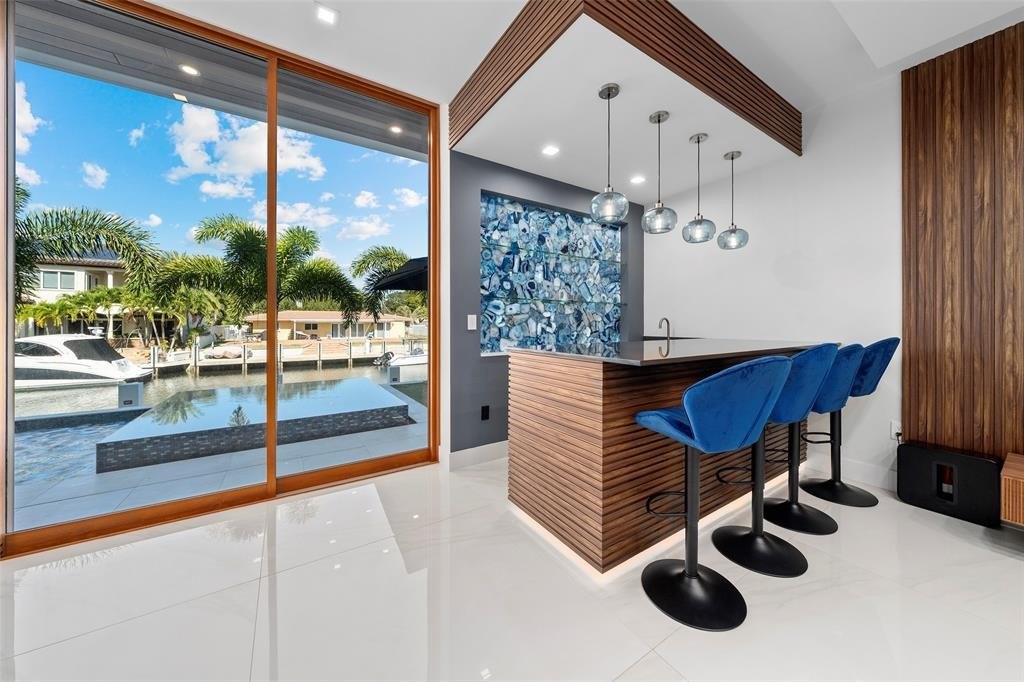 Lighthouse Point, Florida, 33064, United States, 5 Bedrooms Bedrooms, ,5.5 BathroomsBathrooms,Residential,Forsale,2011622